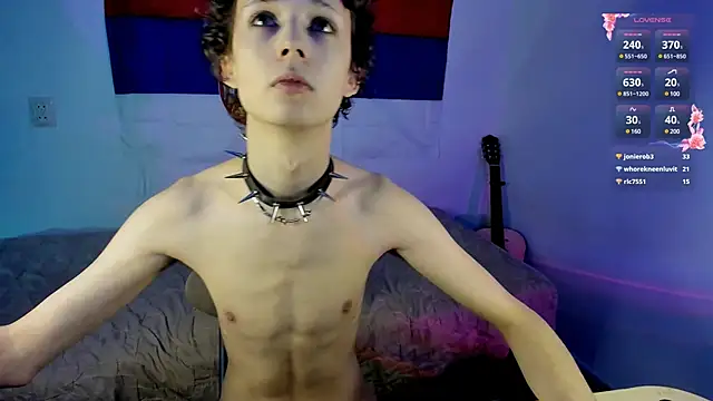 vampirella_gs (M twink) - Massage My Dick Until Hard🌶️