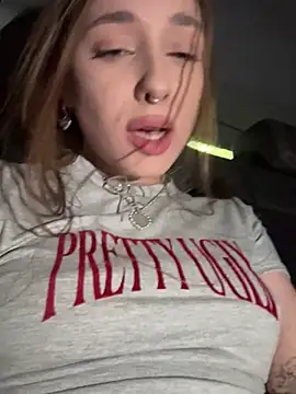 cherry____pie (F teen) - Get naked in the backseat of an Uber