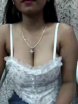 ishaani_0 (F milf) - I'm new here please support me guys