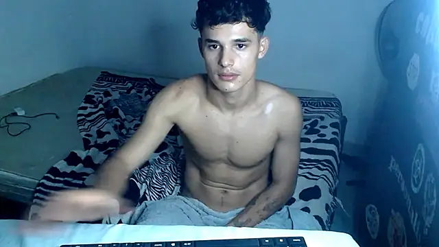 freddy_romas - Freddy_romas's free webcam - UK Sex Cams