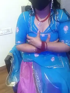 Webcam Model (Nandani-rathore007) is live