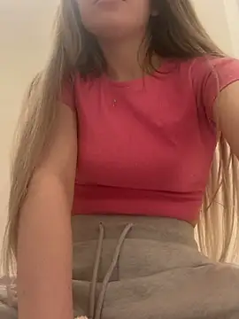 holly-glamour (F young) - Boobs🤍last top wins Video