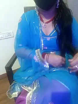 Nandani-rathore0... Live Webcam on Stripchat