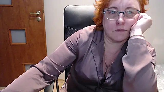 joannaandneighbour (F mature) - Squirt