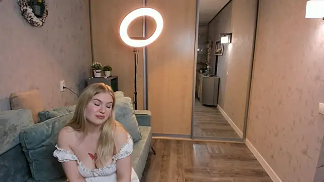  LilyBeeey chat room