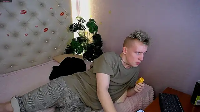 alexxsweet (M young) - CUM SHOW