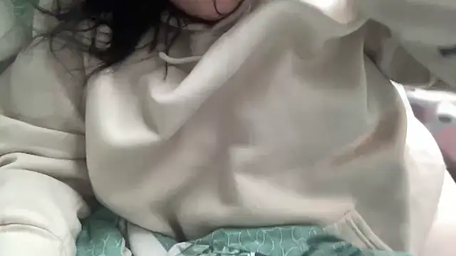 clara_lu (F young) - Pussy play