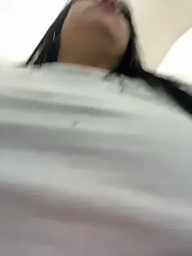 miia_jazmin (F milf) - Tits in the supermarket🍒🫦😈