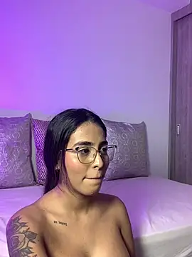 genesissara - Genesissara's free webcam - UK Sex Cams