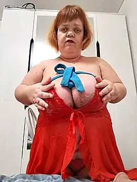 MIDGET-TITS