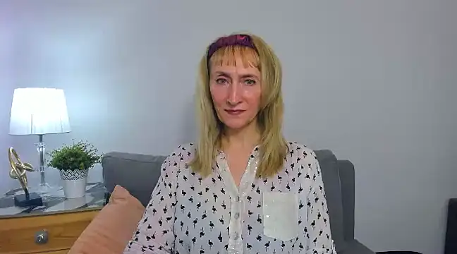 margaretmilf69 - MargaretMilf69's free webcam - UK Sex Cams