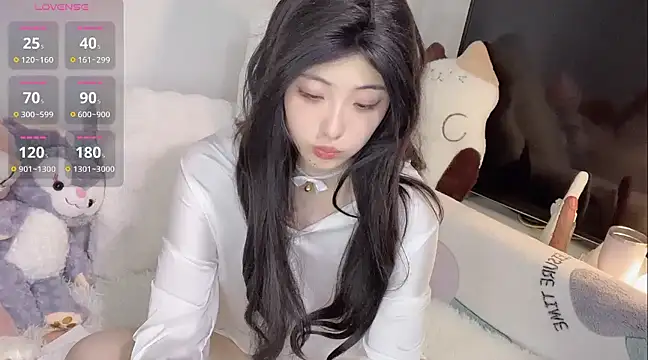 xiaolanlan3344's Live Sex Cam Show