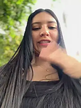 val_princess (F teen) - SQUIRT IN THE PARK PUBLIC💦