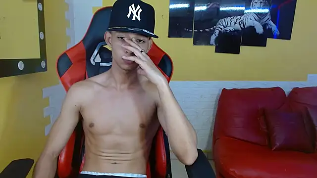 jose_sexycumm (M twink) - cum show