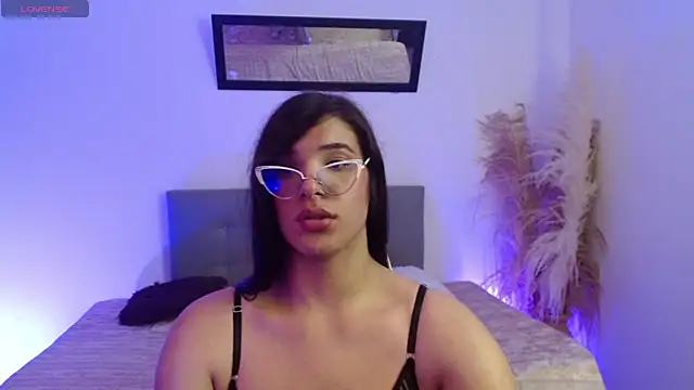 alexacooper2 (T teen) - Ride dildo