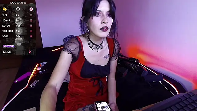 bellatrix25 (F young) - show dirty