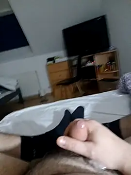 bennosingle (M young) - #big #blowjob #brunettes #cam2cam #cheapest-privates #german #handjob #hd #masturbation #mobile #straight #white #young