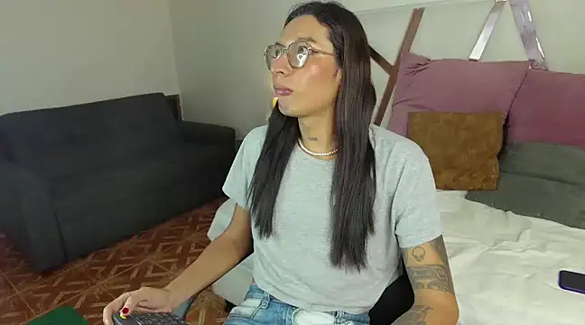 lauraagomezz__ (T young) - jerk off 10 min🔥🔥