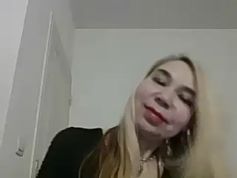  AlisaaQueen chat room