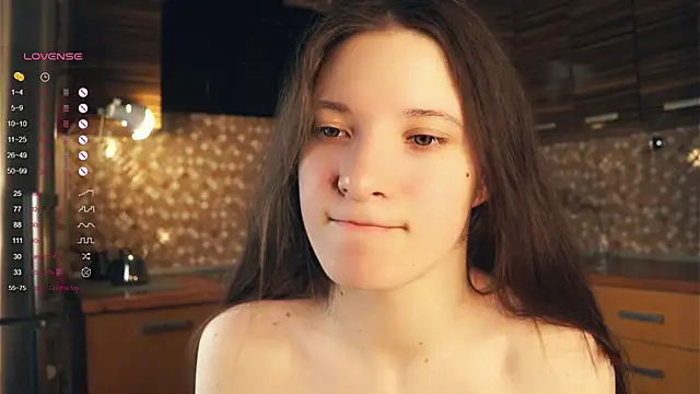 veronafare (F teen) - first orgasm today