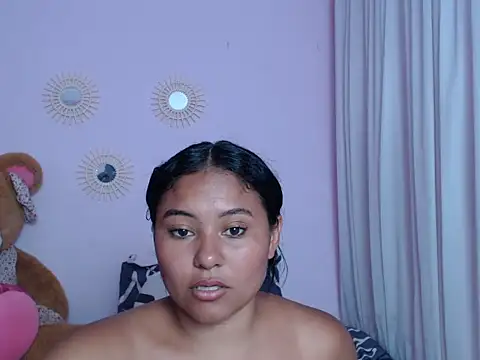 ariel_milk's Live Sex Cam Show