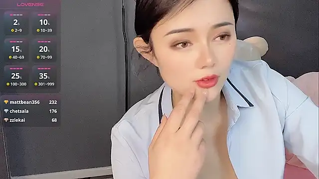 bernice-job (F young) - 帮小鹿脱掉工作服