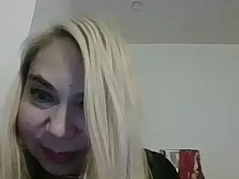 alisaaqueen - AlisaaQueen's free webcam - UK Sex Cams