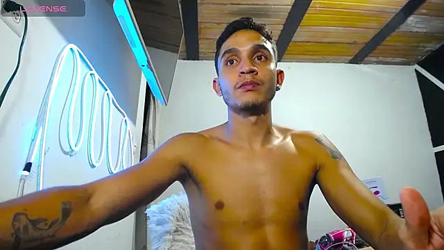 angel_latinboy (M young) - SUPER CUM