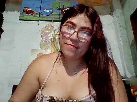 violeta_818 - Violeta_818's free webcam