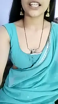 bhabhi_ki_behan (F teen) - Boobs show Oli