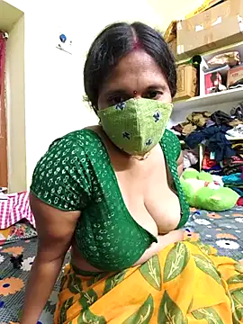 hotladyIndian1