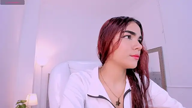 ashlysmith_ (F teen) - flas tits