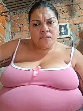 chubby_sexy_big_tits (F milf) - warm me up