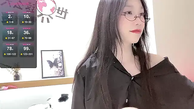 mmiao-66u (F young) - 好久不见 死鬼~！！堵嘴＋揉奶5分钟＋女友视角＋国王私喷水视频！