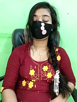 Webcam Model (Tapur-)  is live.Free join now!