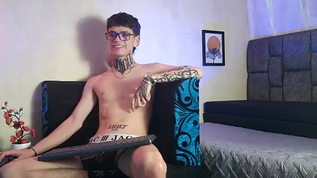 dan_brownn (M twink) - Cum Show 💦