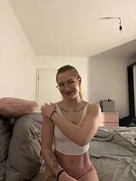 cutealyssa (F young) - 💗 Slap Ass 5 x Times 💗