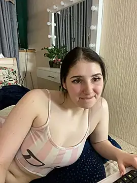 Katie_Meow's Webcam Show