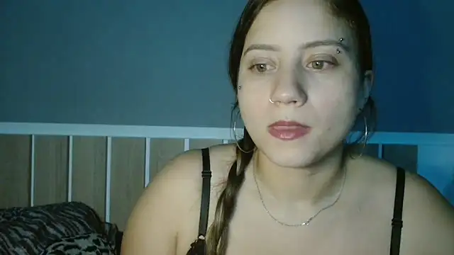 520_loirex_741 (F young) - 1º SHOW DE ANAL EM LIVE / 1st ANAL SHOW