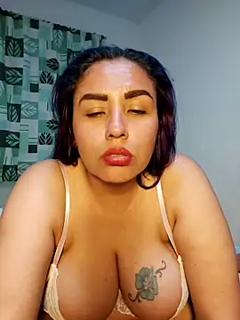 viiooleetaas (F milf) - 🍆Dildo+Squirt 💦