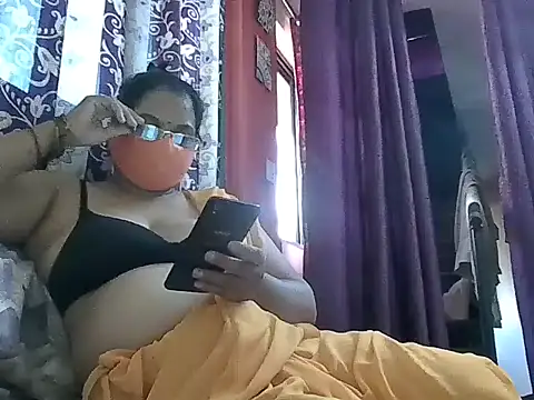 divya_rani72 (F mature) - ass show