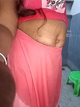 Tamil-hotwife on StripChat 