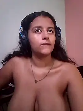 babydol18_ (F teen) - Lush no cuzinho