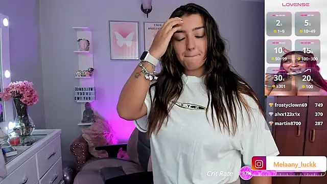 melannyy_ (F young) - lick nipples