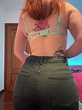 redheaddoll22 (F young) - Oil show;)