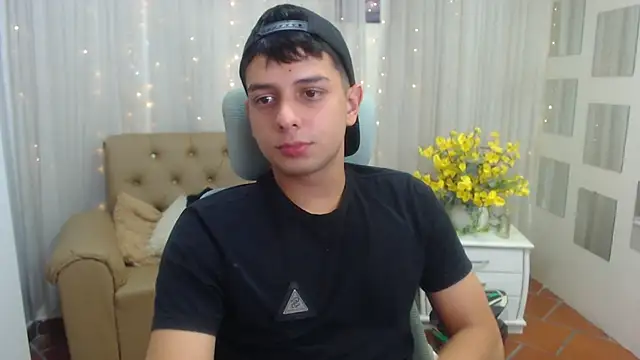 filipdaviexx (M twink) - CUMSHOW