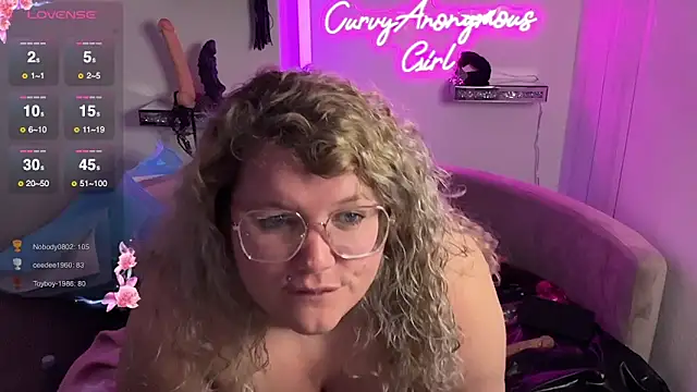 CurvyAnonymousGi... Live Webcam on Stripchat