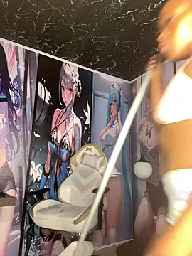 thyana_ls (F young) - Hand Inside the pussy😈🔥🫦😋