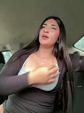 ahricutte (F young) - Make wet and squirt in the uber 💦💦💦