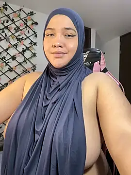 sweetmuslim01 Live Webcam on Stripchat